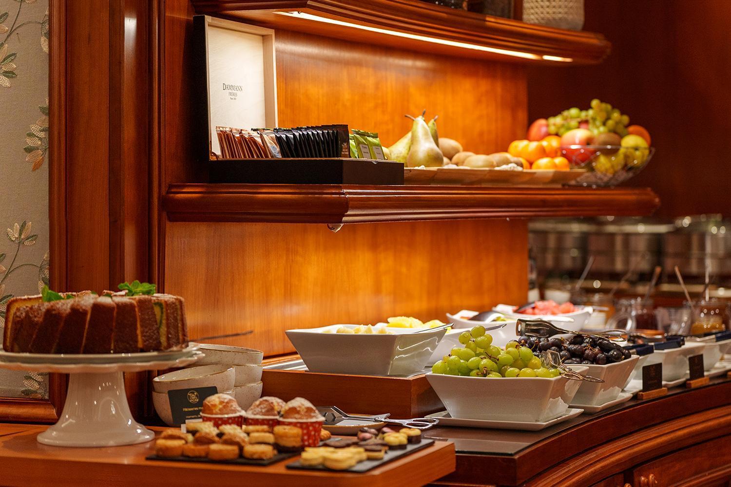 Hotel Chateau Frontenac Paris Eksteriør billede